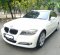 2011 BMW 3 Series 320i Putih - Jual mobil bekas di DKI Jakarta-3