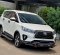 2021 Toyota Venturer Putih - Jual mobil bekas di DKI Jakarta-3