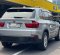 2008 BMW X5 xDrive30d Abu-abu - Jual mobil bekas di DKI Jakarta-6