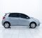 2011 Toyota Yaris E Silver - Jual mobil bekas di Kalimantan Barat-3