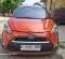 2017 Toyota Sienta V CVT Orange - Jual mobil bekas di Jawa Barat-2