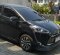 2017 Toyota Sienta Q CVT Hitam - Jual mobil bekas di Banten-16