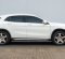 2016 Mercedes-Benz GLA 200 Gasoline Putih - Jual mobil bekas di Banten-6