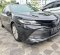 2020 Toyota Camry 2.5 V Hitam - Jual mobil bekas di Jawa Barat-1