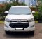 2016 Toyota Kijang Innova V Putih - Jual mobil bekas di DKI Jakarta-19