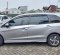 2021 Honda Mobilio E CVT Abu-abu - Jual mobil bekas di Banten-12