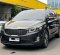 2017 Kia Grand Sedona Ultimate Coklat - Jual mobil bekas di DKI Jakarta-1