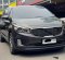 2017 Kia Grand Sedona Ultimate Coklat - Jual mobil bekas di DKI Jakarta-2