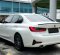 2020 BMW 3 Series 320i Sport Putih - Jual mobil bekas di DKI Jakarta-4