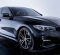 2022 BMW 3 Series 330i M Sport Hitam - Jual mobil bekas di DKI Jakarta-4