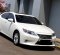 2014 Lexus ES 300h Putih - Jual mobil bekas di DKI Jakarta-18