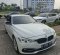 2016 BMW 3 Series 320i Putih - Jual mobil bekas di Jawa Barat-1