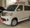 2024 Daihatsu Luxio 1.5 X A/T Putih - Jual mobil bekas di Jawa Barat-5