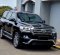 2017 Toyota Land Cruiser VX-R Hitam - Jual mobil bekas di DKI Jakarta-10