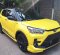 2021 Toyota Raize 1.0T GR Sport CVT (Two Tone) Kuning - Jual mobil bekas di DKI Jakarta-2