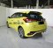 2020 Toyota Yaris TRD Sportivo Kuning - Jual mobil bekas di DKI Jakarta-9