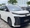 2022 Toyota Voxy 2.0 A/T Putih - Jual mobil bekas di Jawa Barat-2